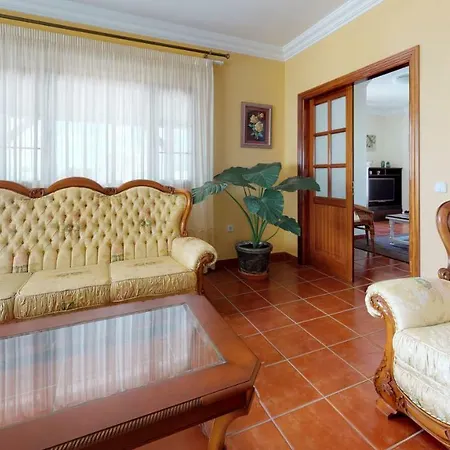Casa Lela, Fantastico Alojamiento Con Jardines Y Zona De Barbacoa